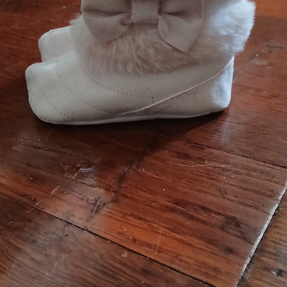 Pink baby boots - Picture 2 of 10